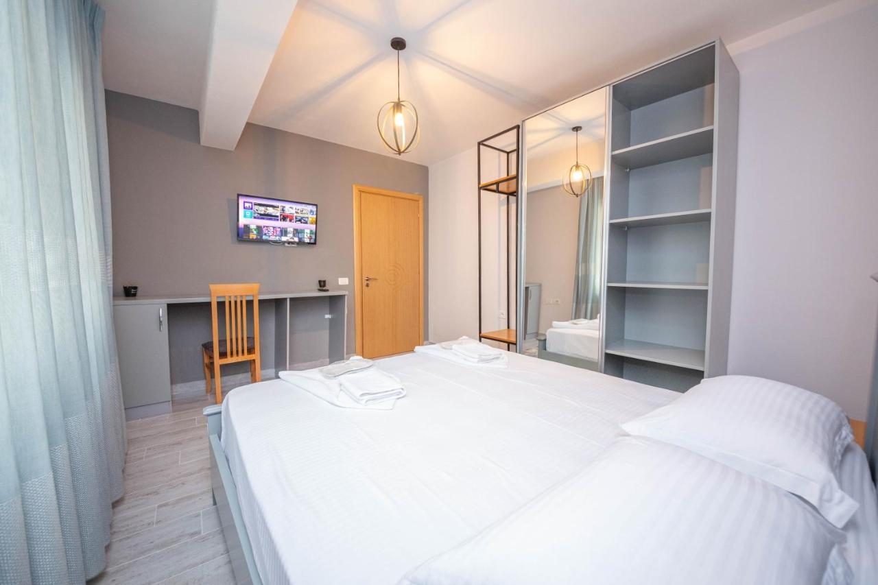 Aerial Hotel & Spa Vlorë Extérieur photo