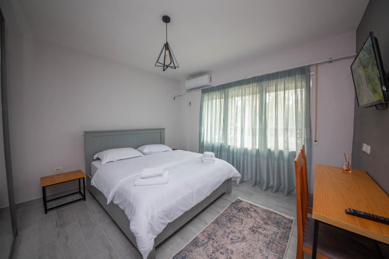 Aerial Hotel & Spa Vlorë Extérieur photo