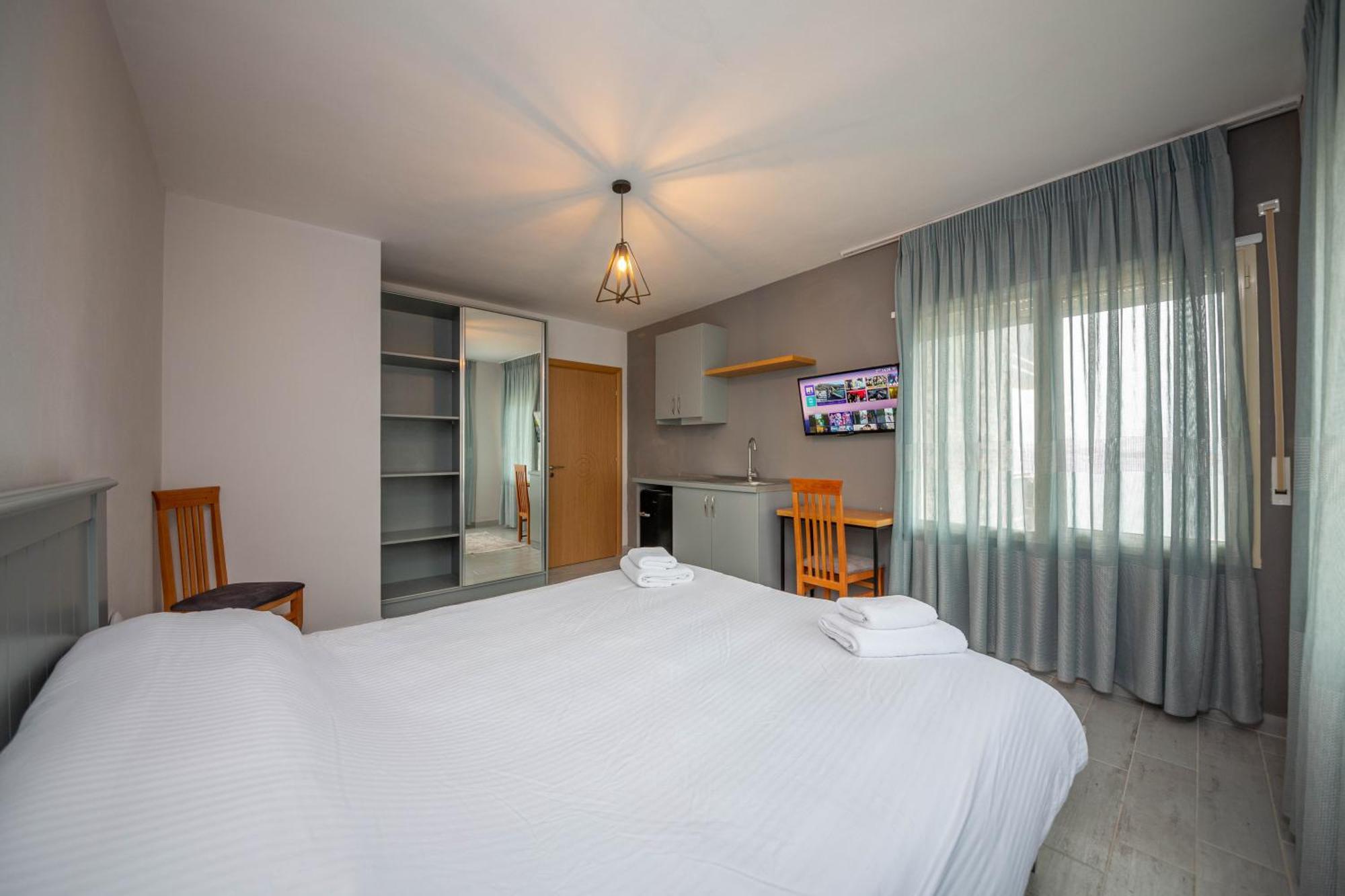 Aerial Hotel & Spa Vlorë Extérieur photo