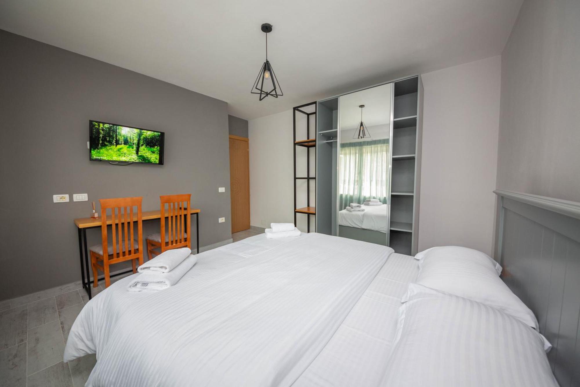 Aerial Hotel & Spa Vlorë Extérieur photo