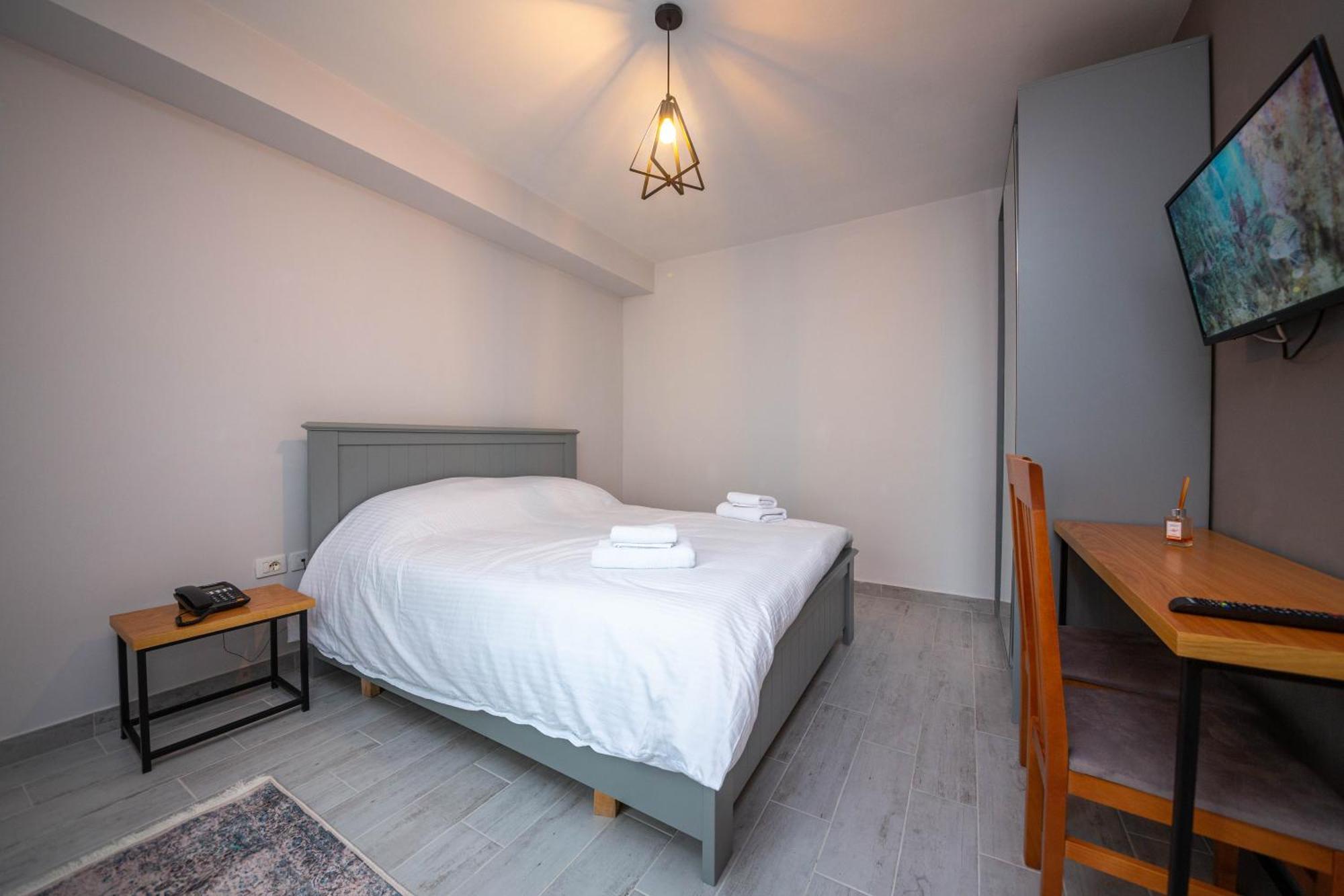 Aerial Hotel & Spa Vlorë Extérieur photo