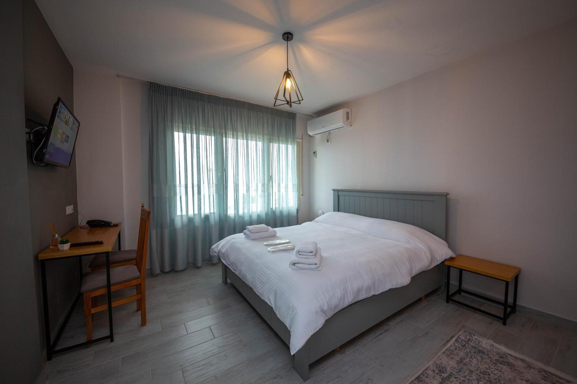 Aerial Hotel & Spa Vlorë Extérieur photo