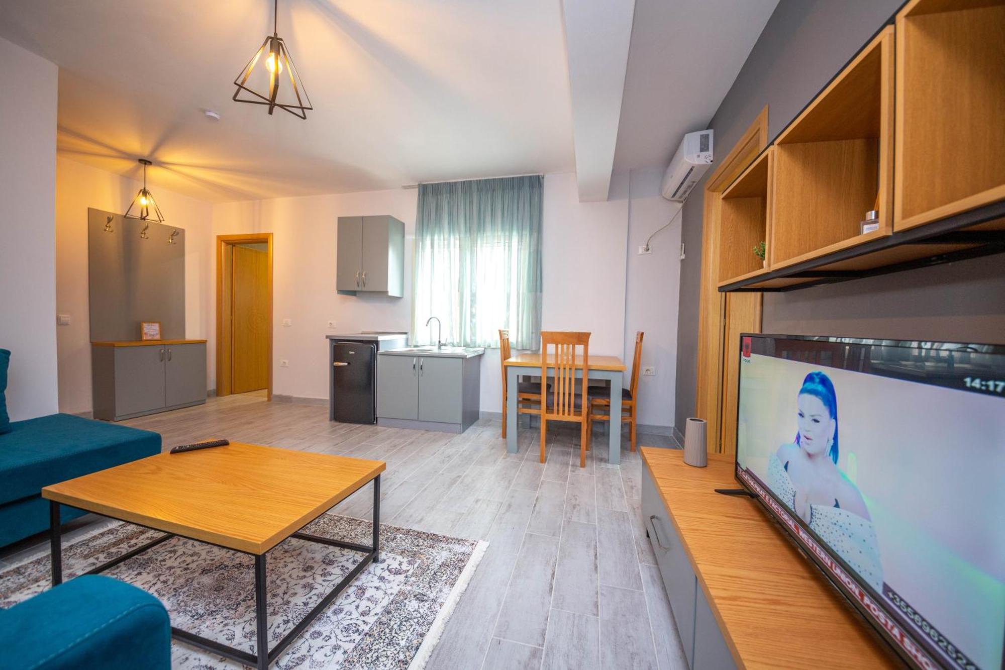 Aerial Hotel & Spa Vlorë Extérieur photo